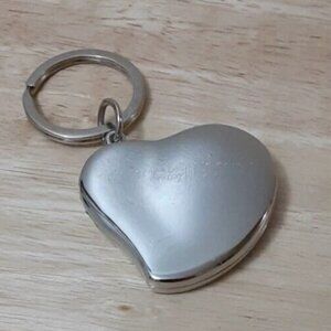 Sheridan Freeform Heart Double Photo Locket Keychain